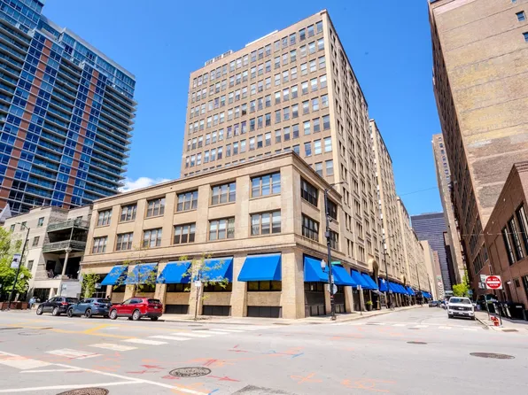 780 S Federal St APT 906, Chicago, IL 60605