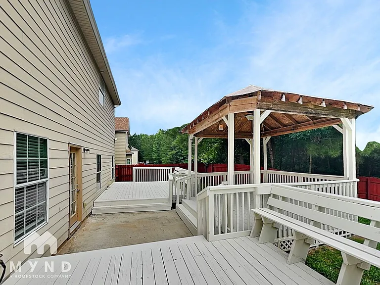 216 Allegrini Dr — Photo 40