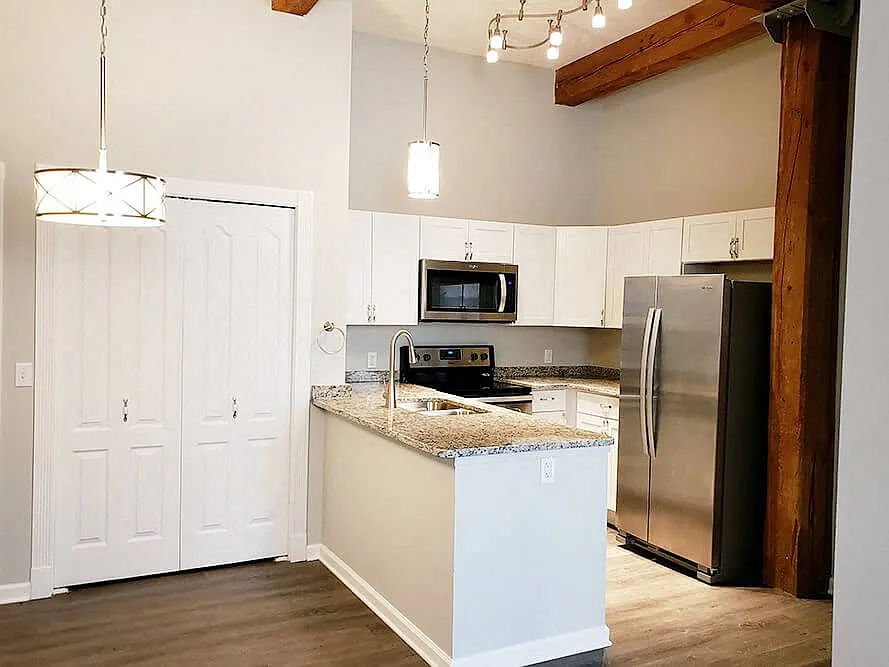 Grand Ledge Apartments — Photo 4