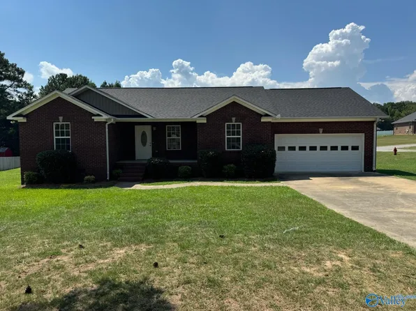 5988 Slasham Rd, Southside, AL 35907