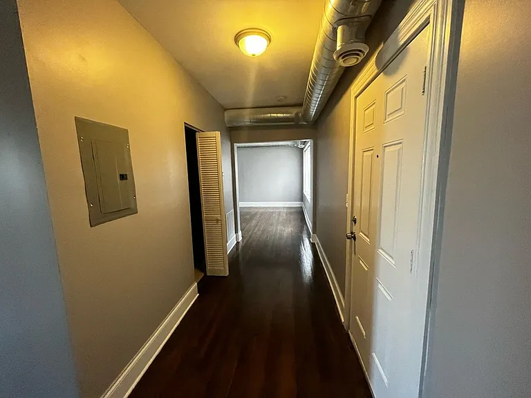 7511 S Yale Ave — Photo 12