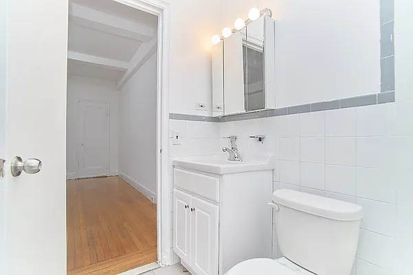 Rented by Living New York | media 12