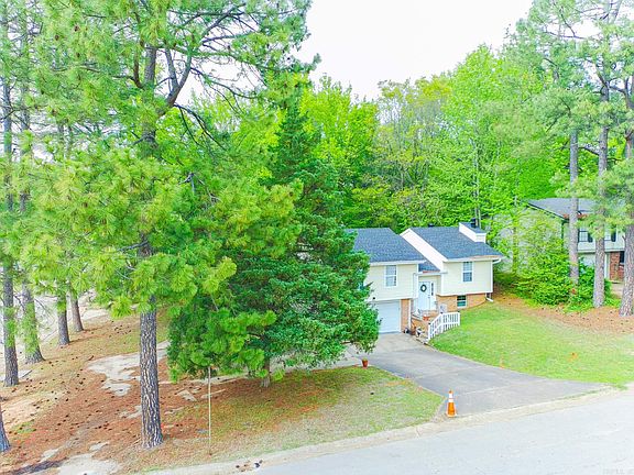 2nd image of 1714 Wembleton Dr