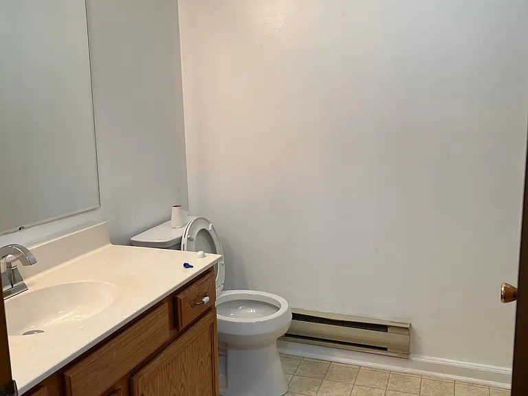 309 W Main St #4 — Photo 6