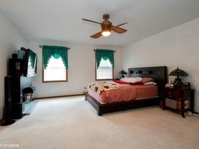 8656 Thomas Charles Ln, Hickory Hills, IL, 60457