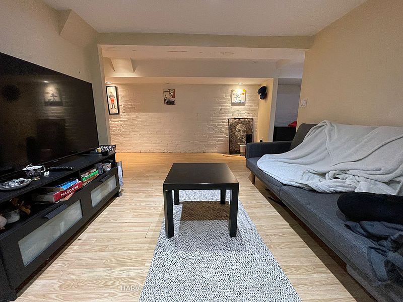 Toronto Townhouse for rent - 1 Bedroom — photo 6