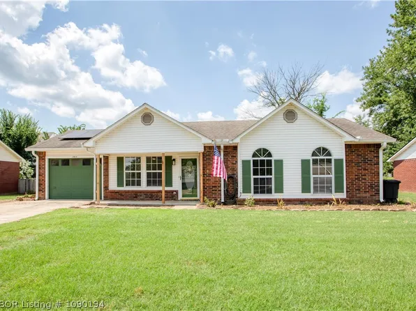 1915 Whippoorwill Dr, Greenwood, AR 72936