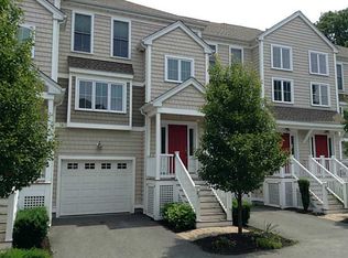 1 New Rd UNIT B2, Rumford, RI 02916