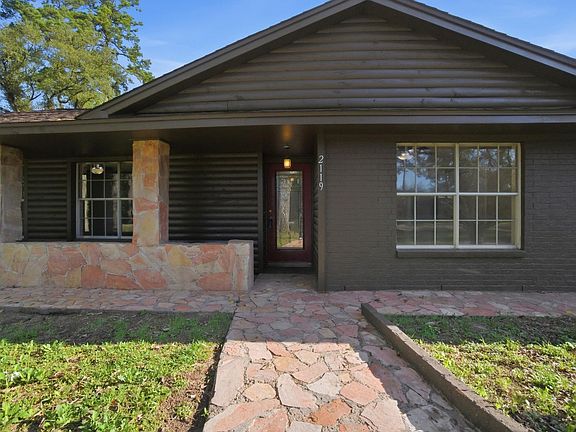 3rd image of 2119 Old Ox Rd