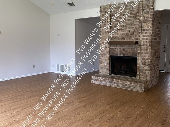 5th image of 7259 Flaming Forest St