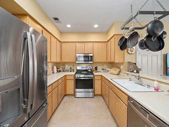 4th image of 1247 Aguirre Dr