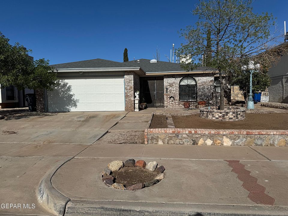 1st image of 1832 Dean Jones Dr
