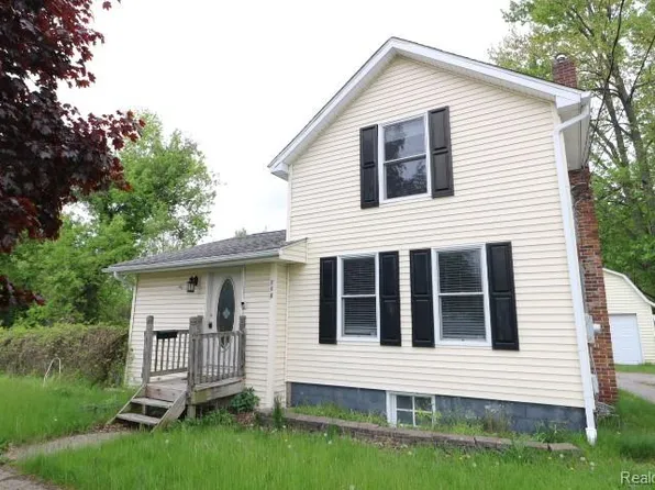 111 N Genesee St, Davison, MI 48423