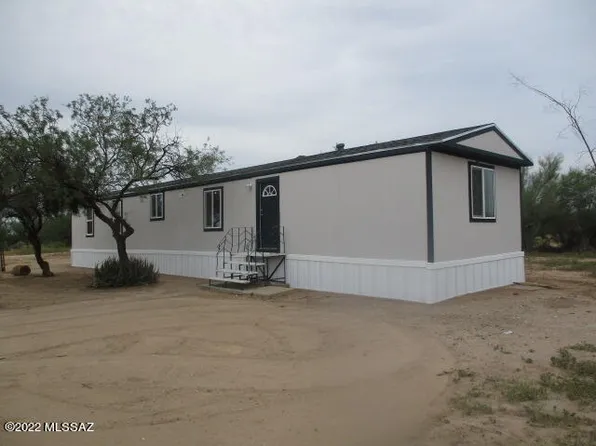 8280 S Sandario Rd, Tucson, AZ 85736