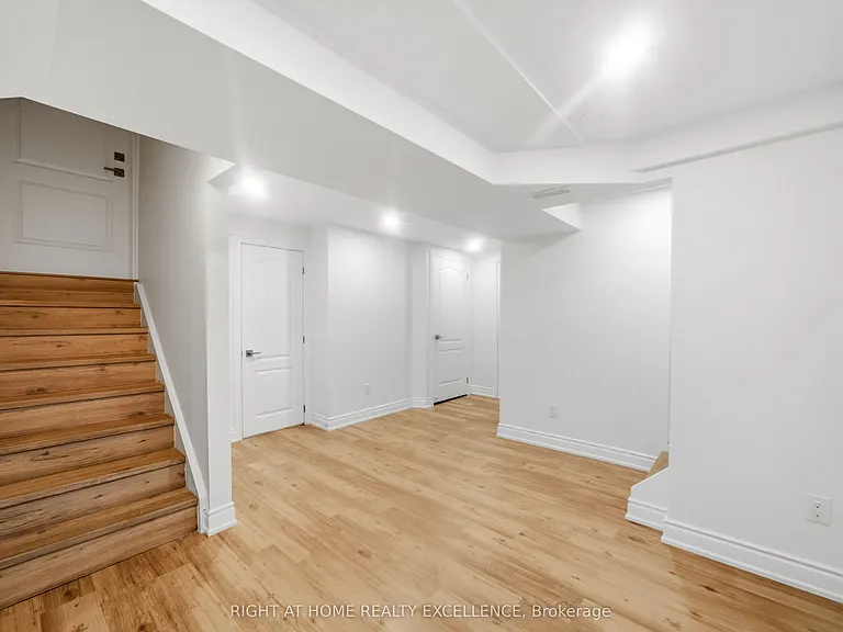 16 Whitford Ct #BASEMENT — Photo 8