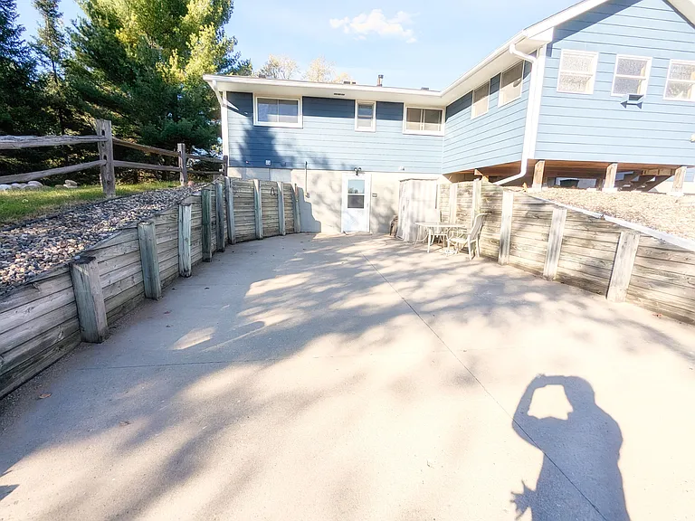 771 McCutcheon Rd #B — Photo 14