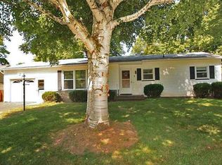 3 Yolanda Dr, Rochester, NY 14624