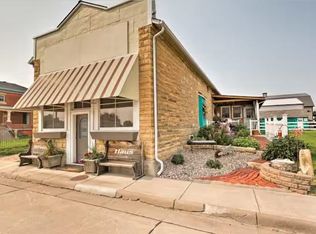 503 10th St, Victoria, KS 67671