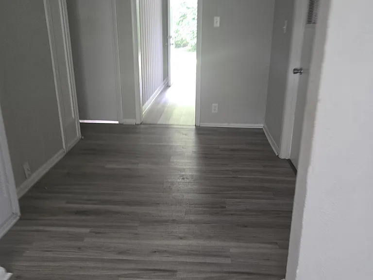 1165 S Drexel Ave — Photo 5