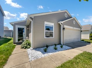 9391 W Constellation Dr, Pendleton, IN 46064