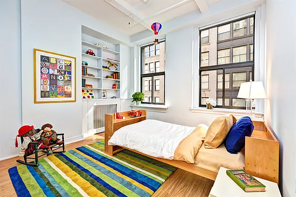 Sold by Corcoran | media 22