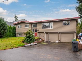 32076 Dormick Ave, Abbotsford, BC V2T 1J5