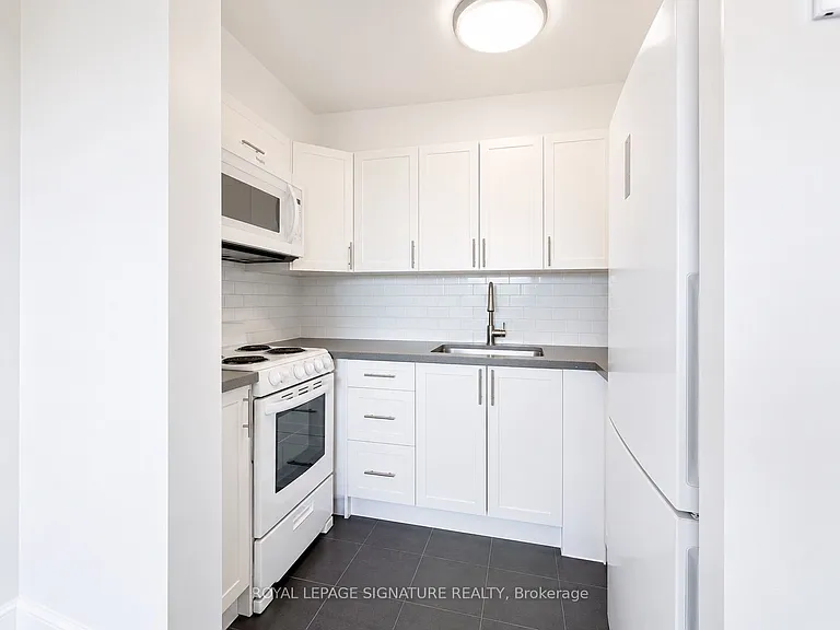 666 Spadina Ave #1501 — Photo 5