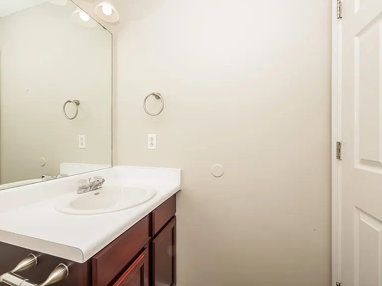 2722 Apostle Ln — Photo 16