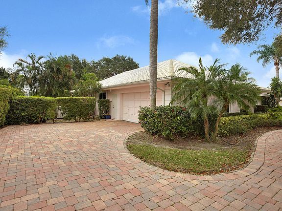 3rd image of 278 Golfview Dr