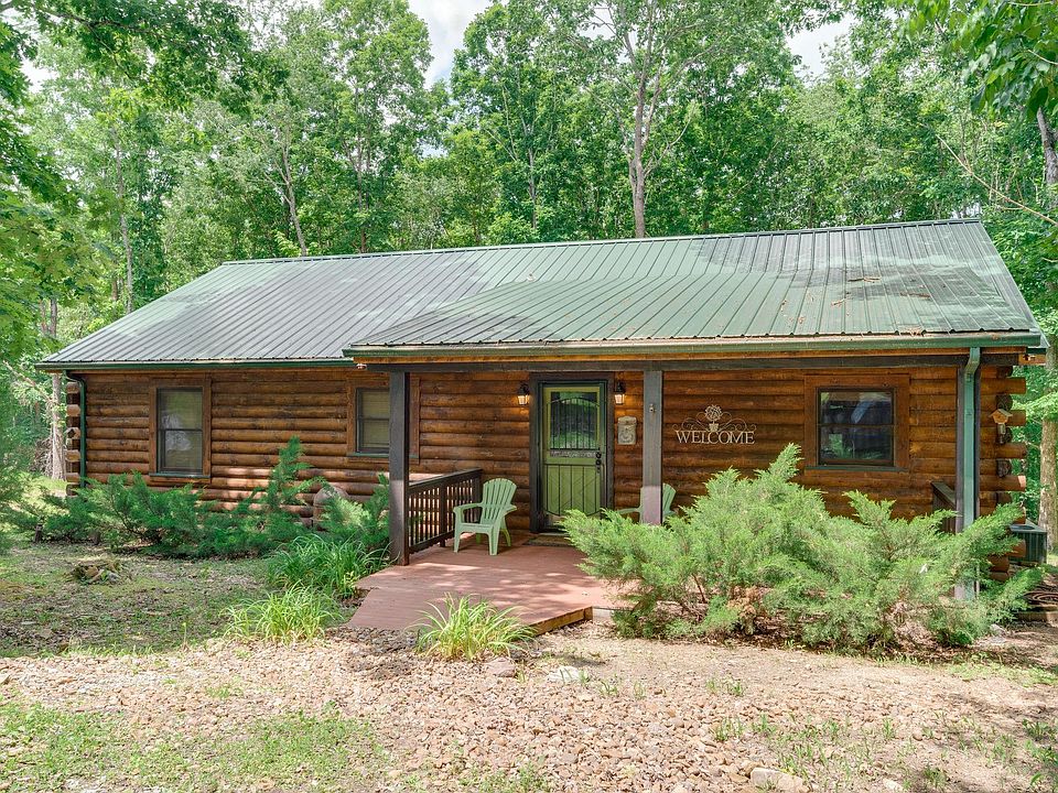 1st image of 270 Riverwind Dr