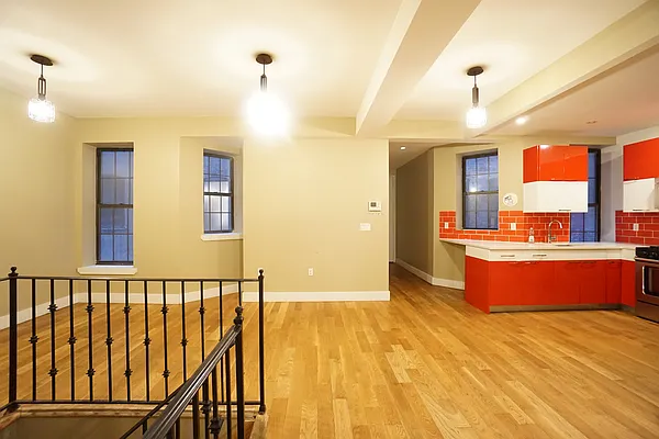 Rented by Rennit Inc. | media 16