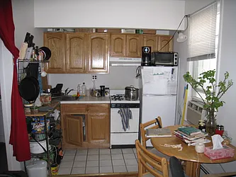 Rented by Alexiou Realty