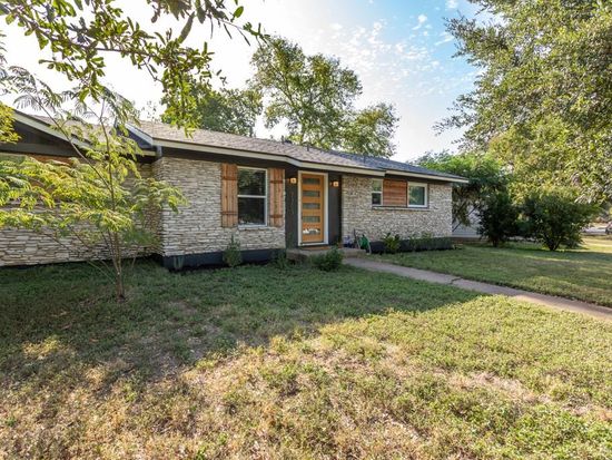 7303 Crest Dr, Austin, TX 78752