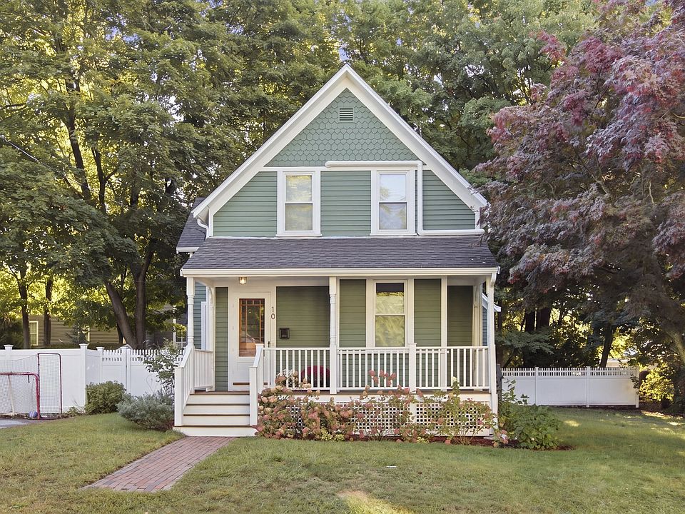 1st image of 10 Eaton St
