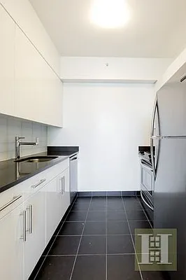 Rented by Halstead Real Estate | media 3