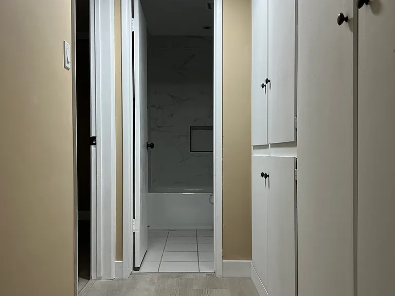 1515 Oak St #11 — Photo 11