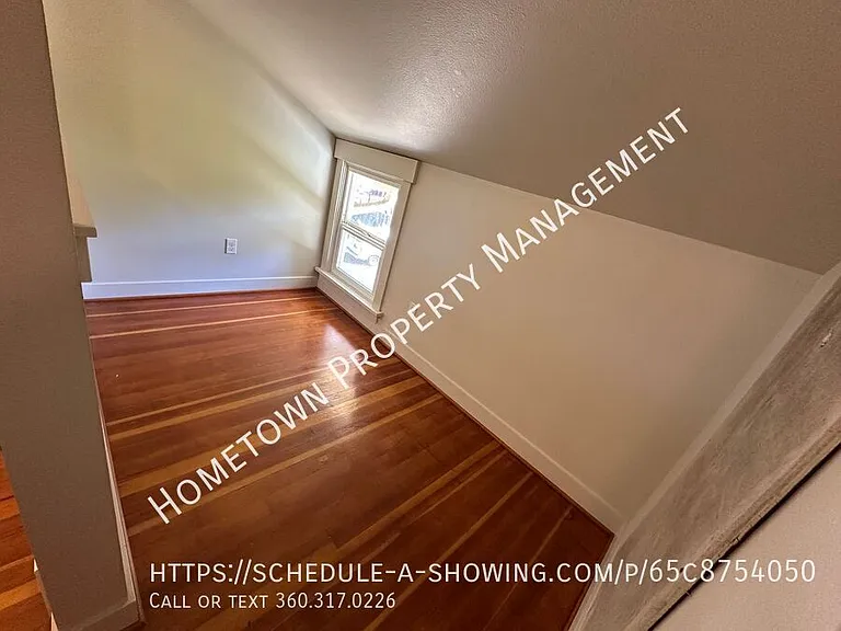 6231 Martin Way E — Photo 23