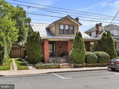 216 E Burd St, Shippensburg, PA, 17257