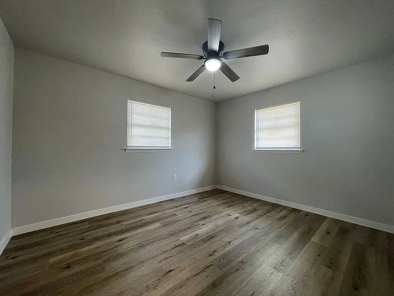 3222 Auburn Ave — Photo 14