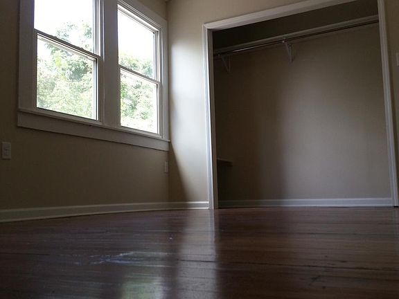 5th image of 3008 Toulouse St