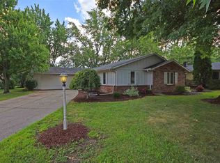 9521 Wolf River Pl, Fort Wayne, IN 46804