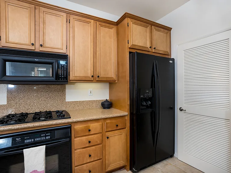 2802 Bellezza Dr #0 — Photo 10