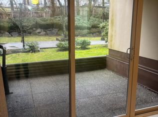 9867 Manchester Dr #0FB47078E, Burnaby, BC