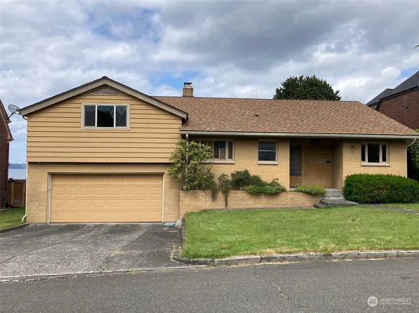 607 N Stadium Way, Tacoma, WA 98403