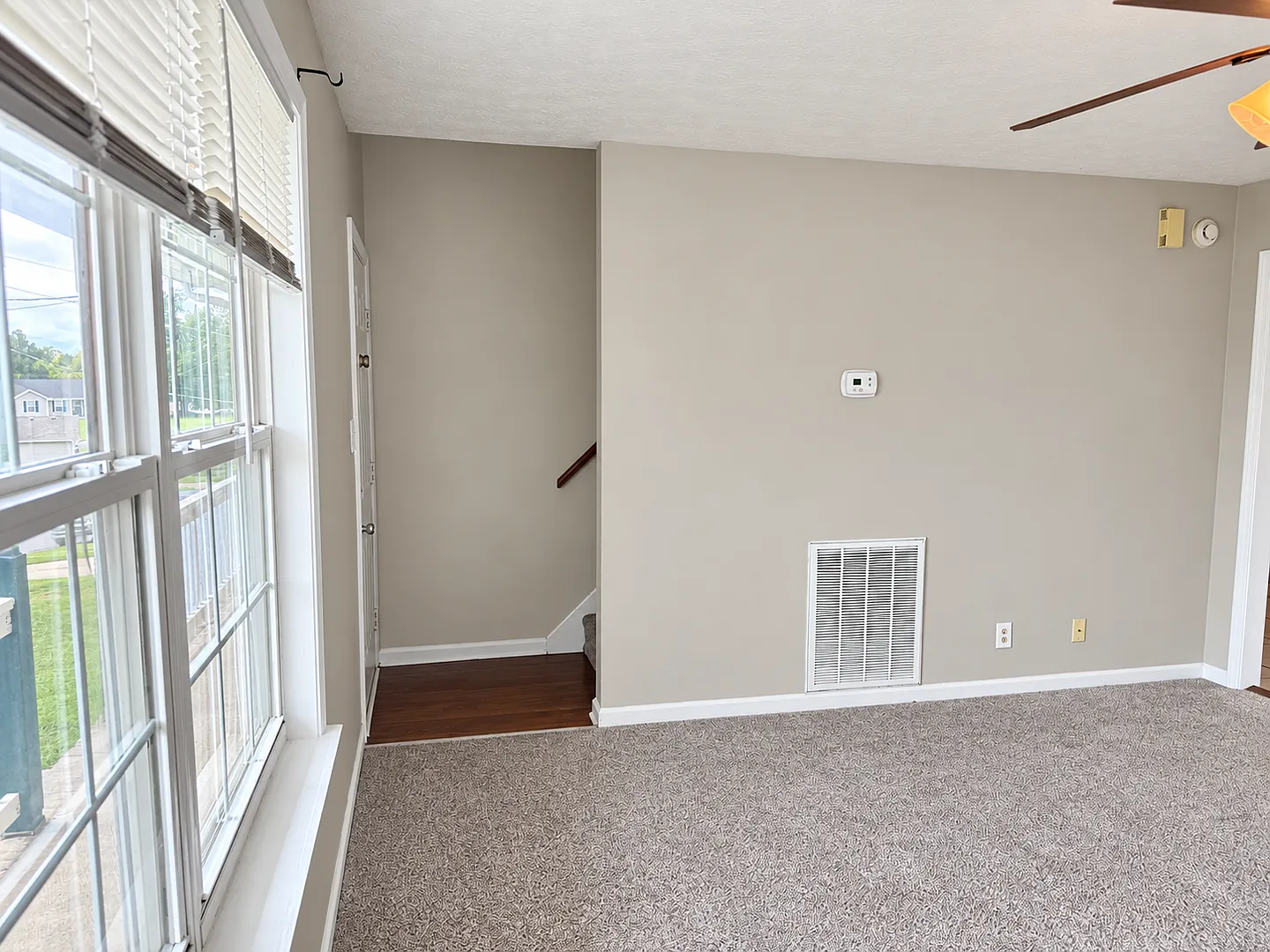 1,300 Sq. Ft. Two-Story Home Near Fort Campbell! — Photo 2