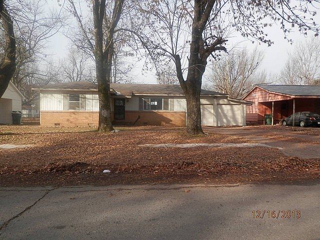 1st image of 1109 Normandy Ln