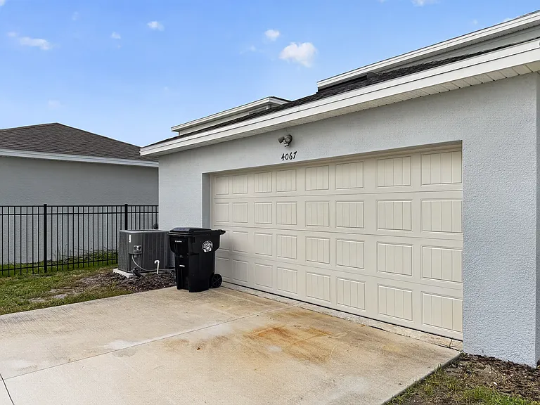 4067 Roaming Brook Dr — Photo 39