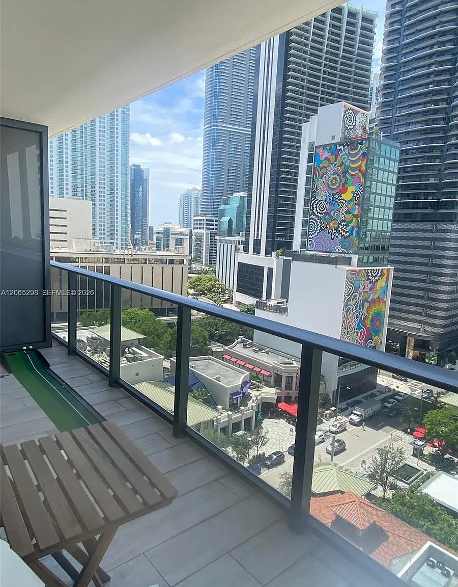 Brickell Heights East Con — Photo 3