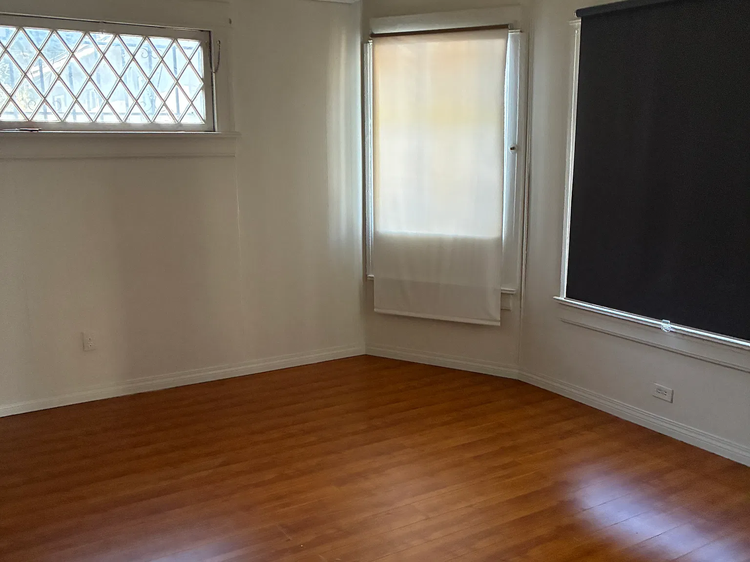 2 bed, 760 sqft, $2,100 — Photo 2
