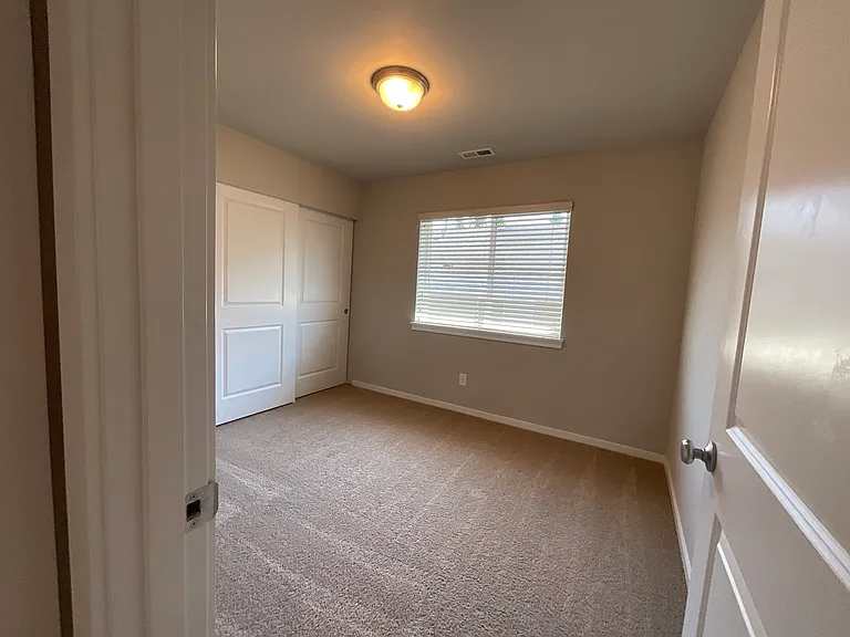 9303 31st Dr SE — Photo 16